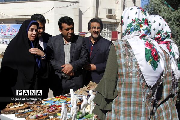 جشنواره دانش‌آموزی بومی محلی مازندران