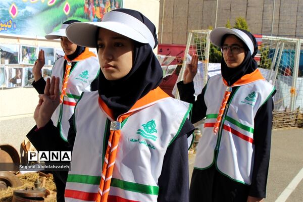 جشنواره دانش‌آموزی بومی محلی مازندران