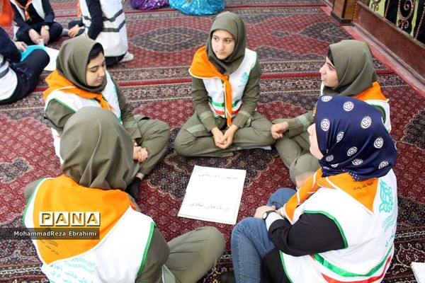 مانور تشکیلاتی پیشتازان سازمان دانش آموزی استان همدان