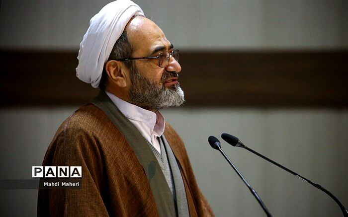 ذوعلم: سبک تربیتی امام موسی صدر برای مدارس و معلمان ما باید سرمشق و الگو باشد