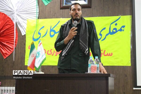 بازدید رئیس سازمان دانش آموزی فارس از منطقه درودزن