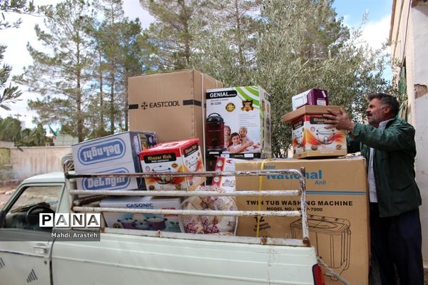 اهدا جهیزیه به نیازمندان درشهرستان خوسف خراسان جنوبی