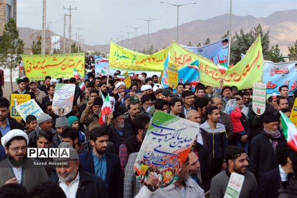 راهپیمایی بزرگ 22 بهمن در شهرستان زیرکوه