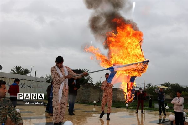 راهپیمایی یوم الله ۲۲ بهمن‌ماه در گله‌دار