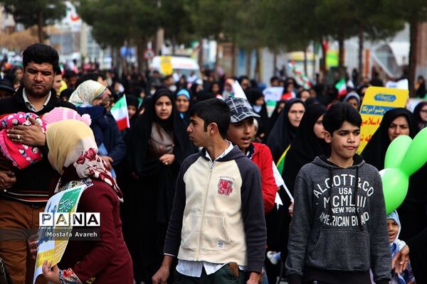 مراسم راهپیمایی 22 بهمن در شهرستان بیرجند