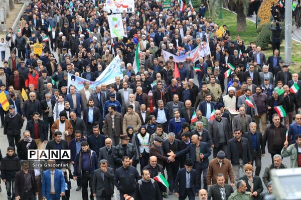 راهپیمایی ۲۲ بهمن در ساری