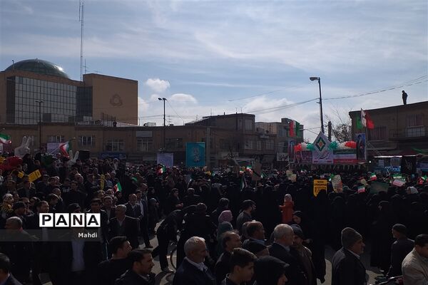 راهپیمایی باشکوه 22 بهمن در زنجان