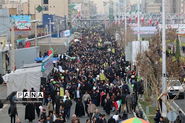 راهپیمایی 22 بهمن در شهرری