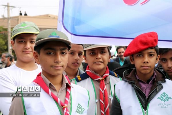 حضور پرشکوه مردم بیرجند در راهپیمایی22بهمن