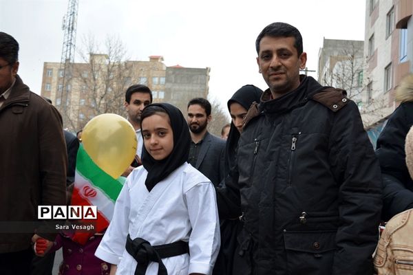 راهپیمایی عظیم  چهلمین سالگرد جمهوری اسلامی ایران در شهریار