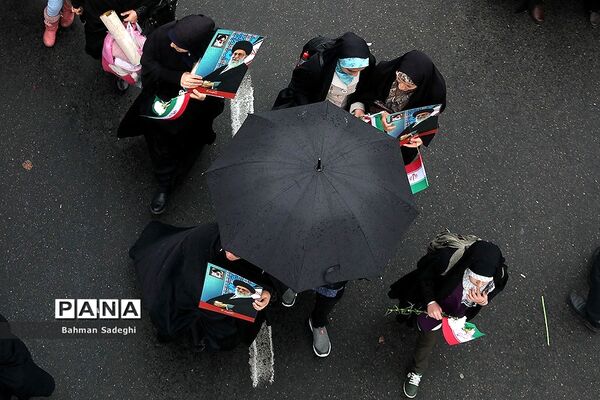 مراسم راهپیمایی 22 بهمن در تهران -1