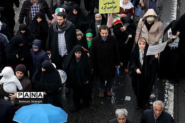 مراسم راهپیمایی 22 بهمن در تهران -1