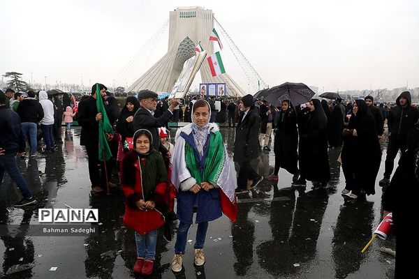 مراسم راهپیمایی 22 بهمن در تهران -1