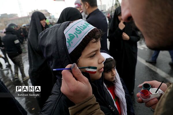 مراسم راهپیمایی 22 بهمن در تهران -1