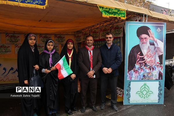 راهپیمایی 22 بهمن در سمنان- 1