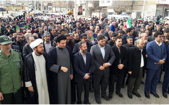جشن 40 سالگی انقلاب با حضور پرشور فرهنگیان و دانش آموزان در منطقه افشار