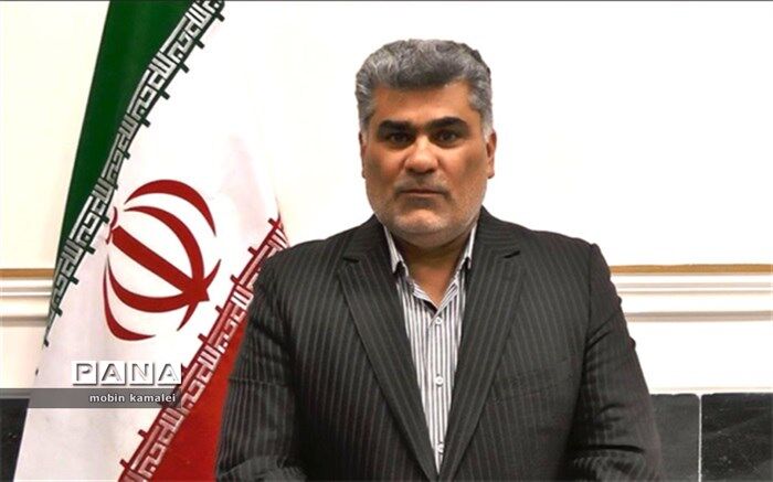 مدیرکل نوسازی و تجهیز مدارس  سیستان و بلوچستان: اطلاعات اشتباه عامل گلایه خیرین مدرسه‌ساز از ساخت دیوار مدارس است