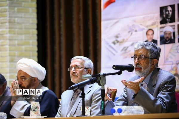 نشست هم اندیشی روسای سازمان پژوهش و  برنامه ریزی  آموزشی بعد از انقلاب