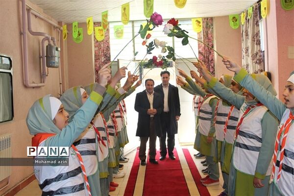 یاوران انقلاب
