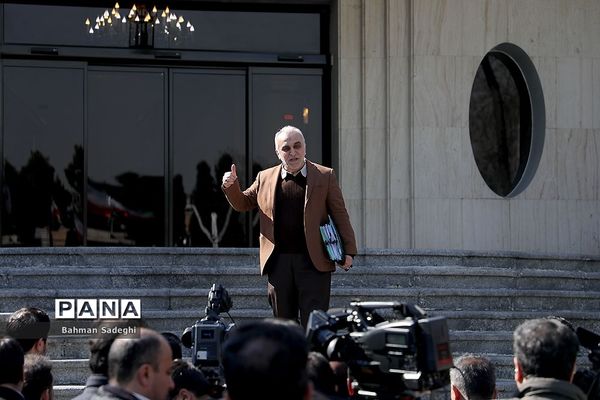 حاشیه جلسه هیات دولت