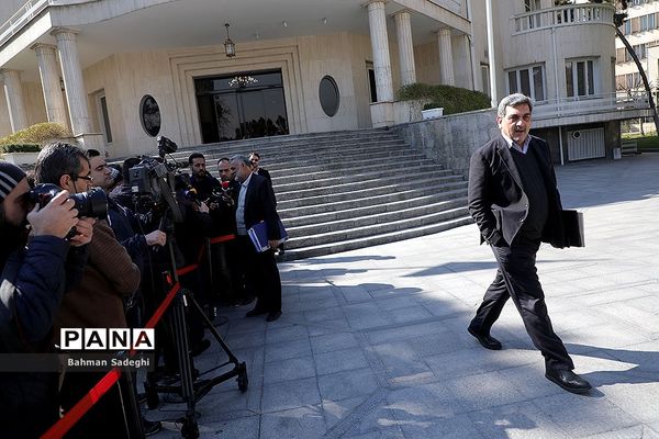 حاشیه جلسه هیات دولت