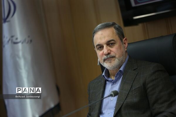 سی‌امین نشست هیات امنای دانشگاه تربیت دبیر شهیدرجایی