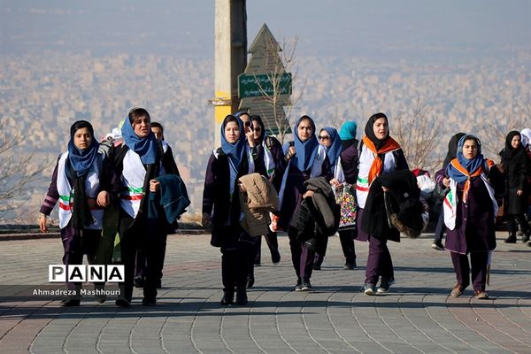 همایش بزرگ کوهپیمایی دانش‌آموزان دختر نواحی پنجگانه تبریز