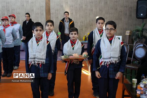 برگزاری مانور تشکیلاتی یاوران انقلاب در چهاردانگه