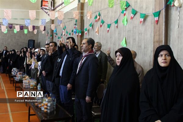برگزاری مانور تشکیلاتی یاوران انقلاب در چهاردانگه