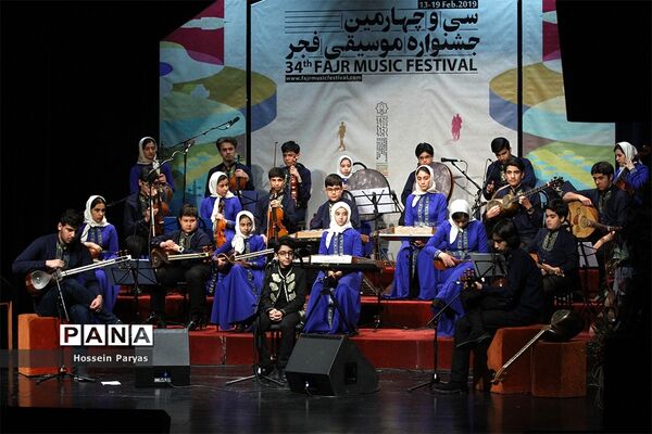اولین شب سی و چهارمین جشنواره موسیقی فجر