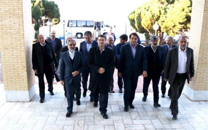 وزیر صنعت، معدن و تجارت وارد استان یزد شد