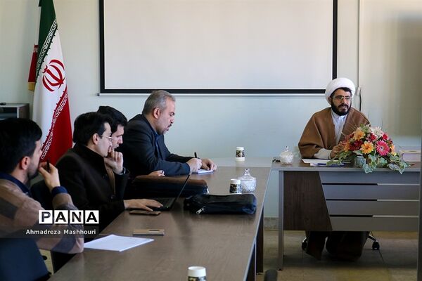 نشست خبری معاون آموزش و امور حوزه ها