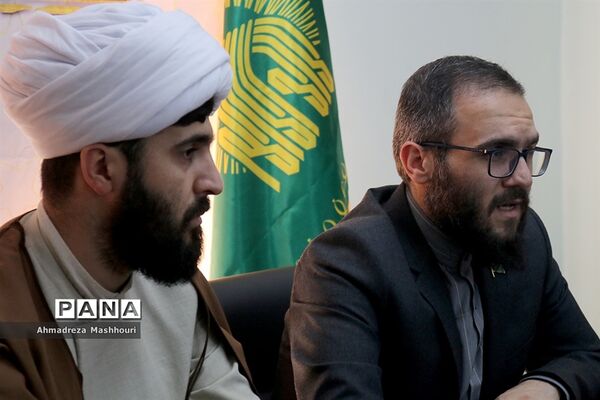 نشست خبری دبیر شورای مرکزی کانون جوانان آستان قدس رضوی در تبریز