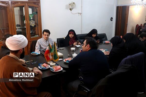 نشست خبری دبیر شورای مرکزی کانون جوانان آستان قدس رضوی در تبریز