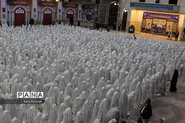 جشن طوبائیان از فرش تا عرش در حرم امام راحل