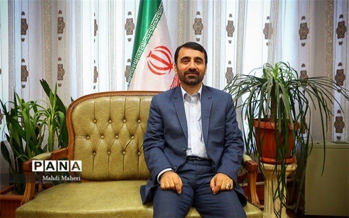 مشاور و جانشین وزیر آموزش‌وپرورش در ستاد راهبردی مدرسه‌محوری منصوب شد