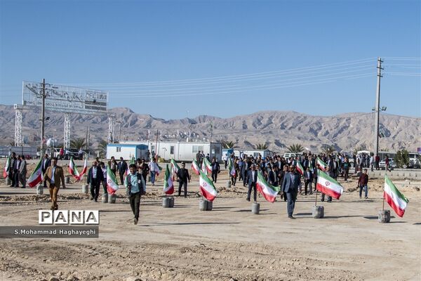 آغاز عملیات انتقال آب خلیج فارس به لامرد