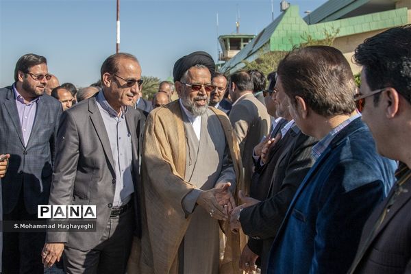 آغاز عملیات انتقال آب خلیج فارس به لامرد