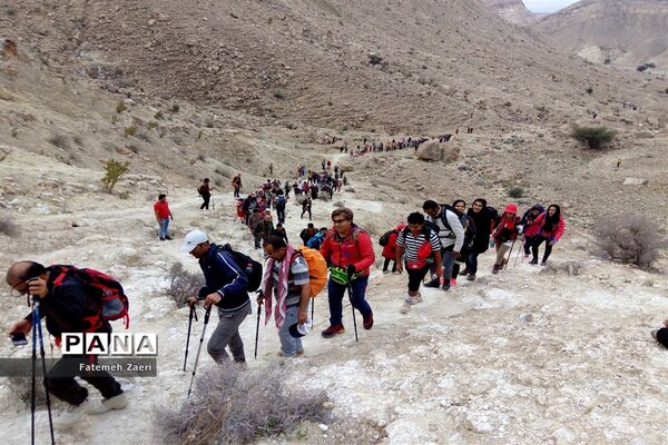 فتح کوه‌های گاه‌بست توسط کوهنوردان چهار شهرستان لامِرد، پارسیان، بستَک و لارستان