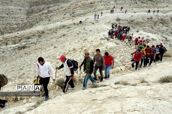 فتح کوه‌های گاه‌بست توسط کوهنوردان چهار شهرستان لامِرد، پارسیان، بستَک و لارستان