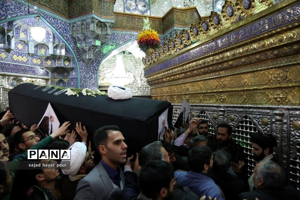 تشییع پیکر آیت‌الله مؤمن در قم