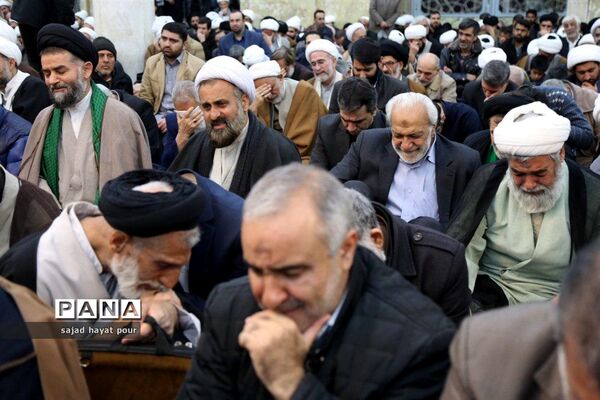 برگزاری مراسم سوگواری حضرت آیت الله مؤمن در مسجد اعظم قم