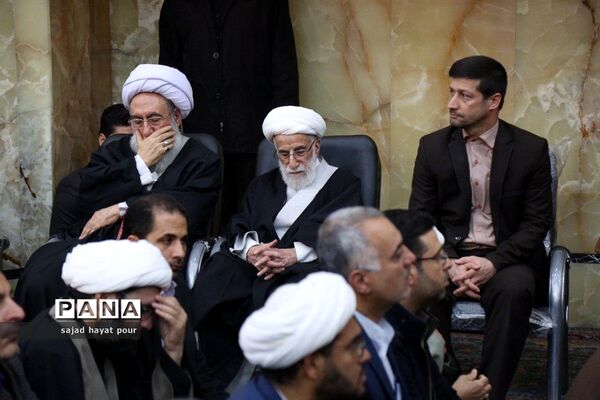 برگزاری مراسم سوگواری حضرت آیت الله مؤمن در مسجد اعظم قم