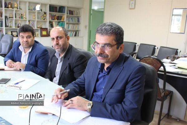 جلسه ستاد گرامیداشت هفته تربیت اسلامی آموزش و پرورش استان بوشهر