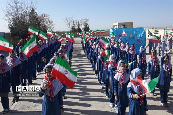 همایش پیشتازان در آموزشگاه تمام تشکیلاتی شهید عین آبادی شهرستان فیروزه