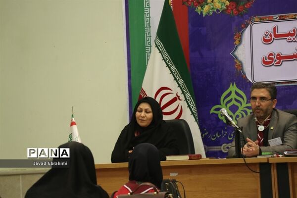 برگزاری انتخابات استانی مجامع اعضا دختر و مربیان خواهرسازمان دانش‌آموزی خراسان رضوی