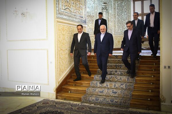 دیدار معاون وزیر امور خارجه ونزوئلا با ظریف