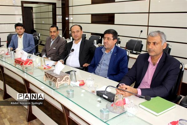 دوره آموزش خلاصه‌نویسی مکاتبات اداری در اداره‌کل آموزش و پرورش استان بوشهر