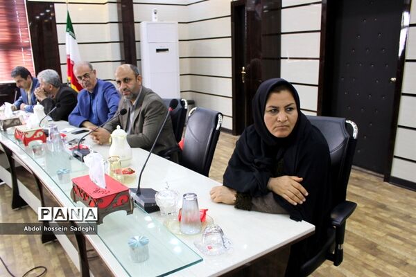 دوره آموزش خلاصه‌نویسی مکاتبات اداری در اداره‌کل آموزش و پرورش استان بوشهر