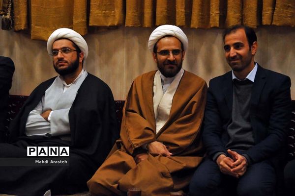 پنجمین جشن گلباران نرگس در شهرستان بیرجند